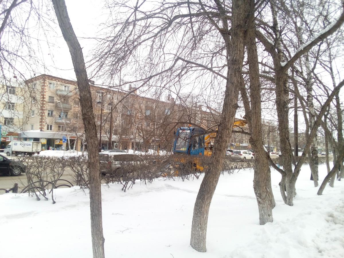 Уборка дорог в Тюмени в выходные